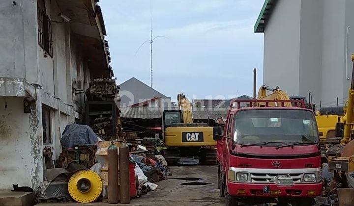 Gudang Aktif Di Jalan Besar Koja Jakarta Utara Gudang Aktif Di Jalan Besar Koja Jakarta Utara