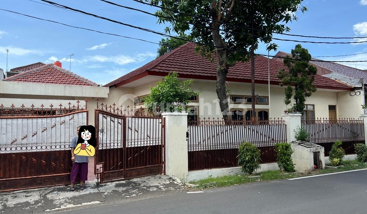 Old House Land Calculation in Rawamangun