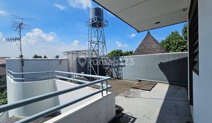 Rumah Tidak Banjir, Dengan Basement Di Cipinang  2