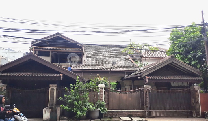 Rumah Tidak Banjir Dengan 3 Kamar Tidur Di Rawamangun Rumah Tidak Banjir Dengan 3 Kamar Tidur Di Rawamangun