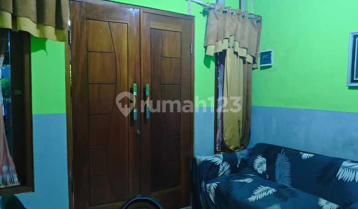 1¼ Story House with 4 Bedrooms in Pulogebang, East Jakarta 2