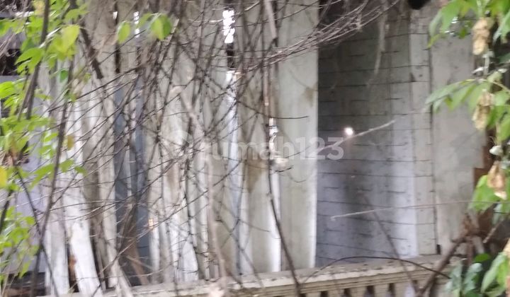 Rumah Tua Tidak Banjir Jalan 3 Mobil Di Rawasari  2