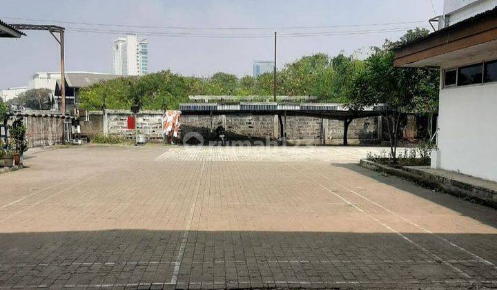 Gudang Siap Pakai Di Dekat Mal Sumarecon Bekasi  2