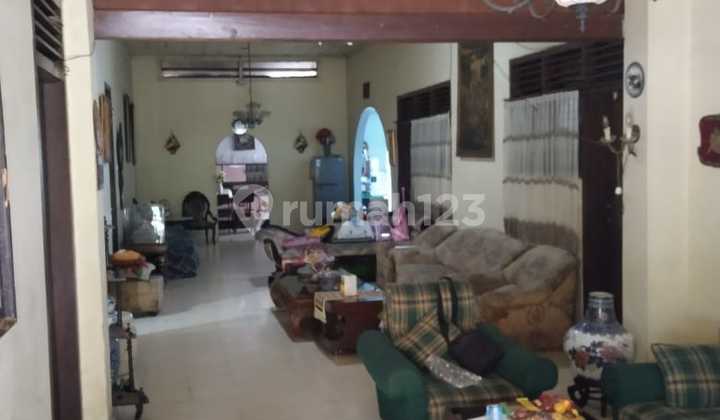 Murah ! Rumah Tua Tidak Banjir Di Rawamangun 2