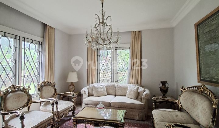 House with 14 Carports Near ASEAN Office in Kebayoran Baru