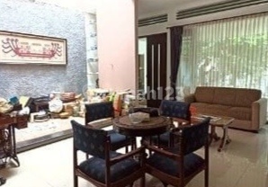 Rumah Kecil 2 Kamar Dekat Pengadilan Negeri Jakarta Selatan