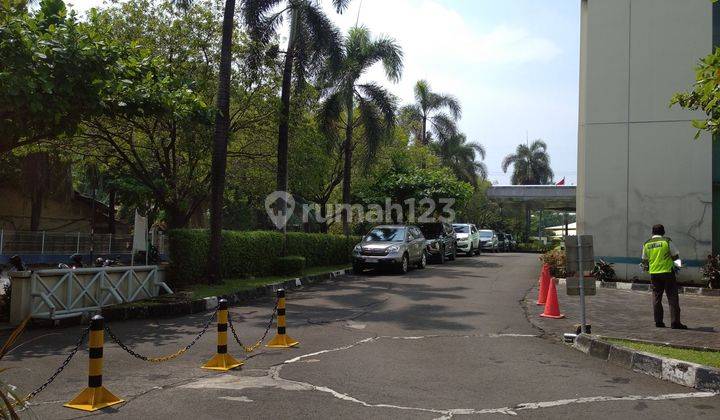 Ruang Kantor Dalam Komplek Di Pulo Gadung  2