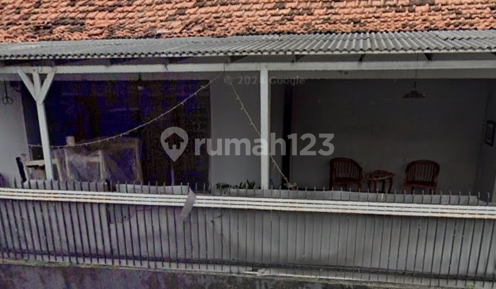 Rumah Tua Tembus 2 Jalan Cocok Untuk Rumah Kost Di Kampung Ambon 2