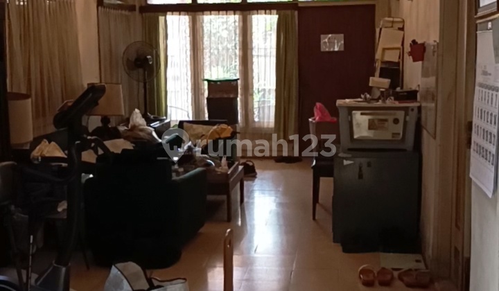 Rumah Tua di Slipi Jakarta Barat