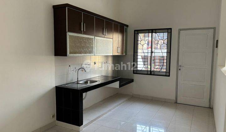 Harus Terjual Cepat Rumah Brandnew Di Kelapa Gading 3M Nego Rumah Unfurnished Bagus SHM - Sertifikat Hak Milik di Simponi , Kelapa Gading 1