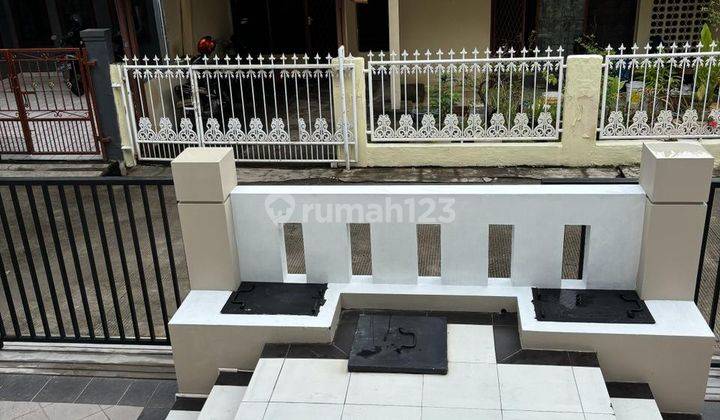 Harus Terjual Cepat Rumah Brandnew Di Kelapa Gading 3M Nego Rumah Unfurnished Bagus SHM - Sertifikat Hak Milik di Simponi , Kelapa Gading 2