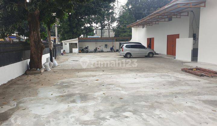 DISEWAKAN PER TAHUN GUDANG DI SRENGSENG LUAS 1200M2 1