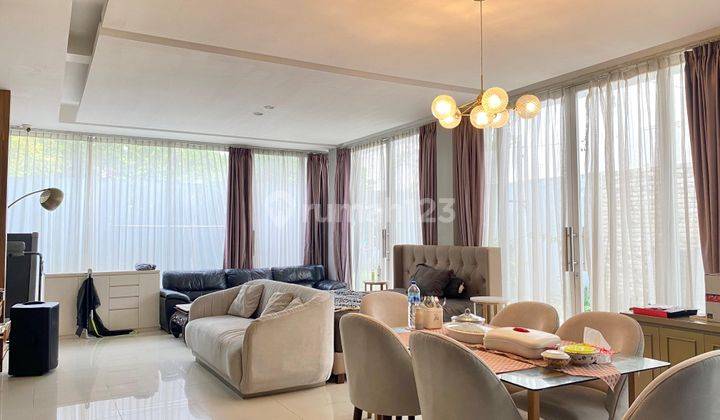 Dijual 2 Rumah + 1 Kavling Furnished Lebak Bulus Jakarta Selatan 1