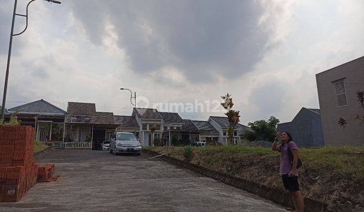 Rumah bagus di Quality View Indah Junrejo Batu  2