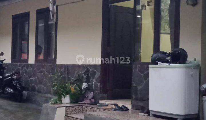 Rumah dekat pusat kota Batu murah dan siap huni 1