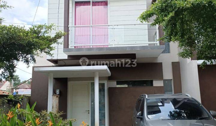 Rumah Cantik Minimalis 2lt Di Area Strategis Vila Klopo Gading Batu 1