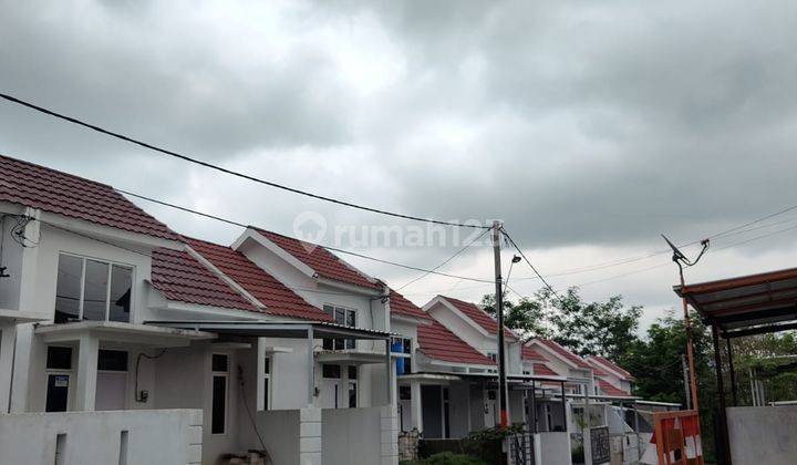 Rumah Subsidi Murah Nuansa Villa Kawasan Sejuk di Malang  2