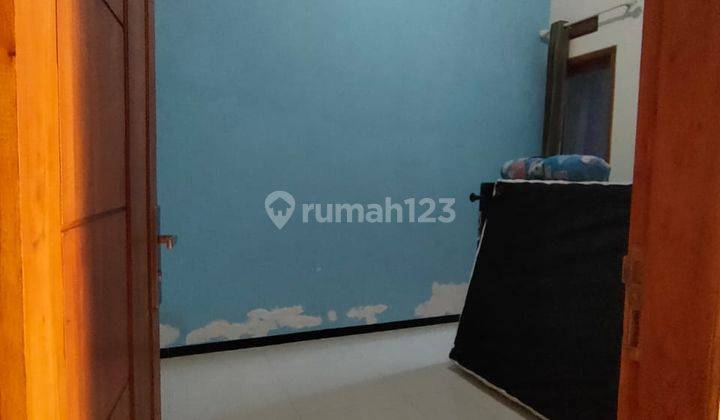 Rumah 2lt Bagus Estetik Dekat Perbelanjaan Lokasi Pusat Kota Batu 2