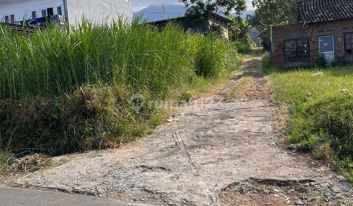 Tanah luas siap bangun cocok untuk villa asri di Batu 1