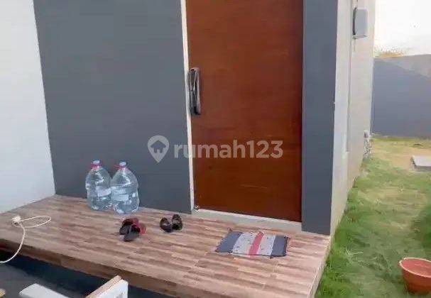 Rumah 3 Lantai Cantik Desain Elegan Plus Kolam Tengah Kota Malang 2