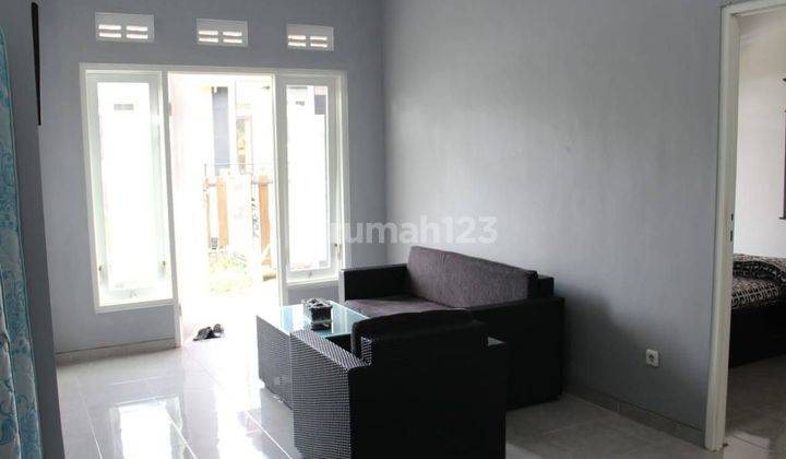 Villa minimalis modern di Pesanggrahan Batu  2