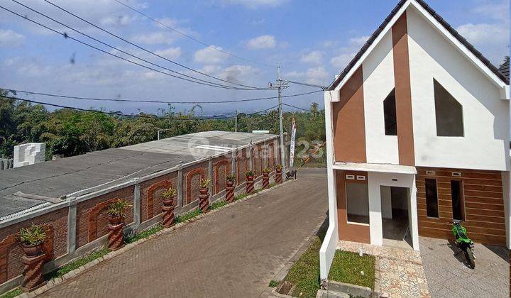 Villa Murah Harga Promo Status SHM Lokasi di De Syahada Karangploso 1