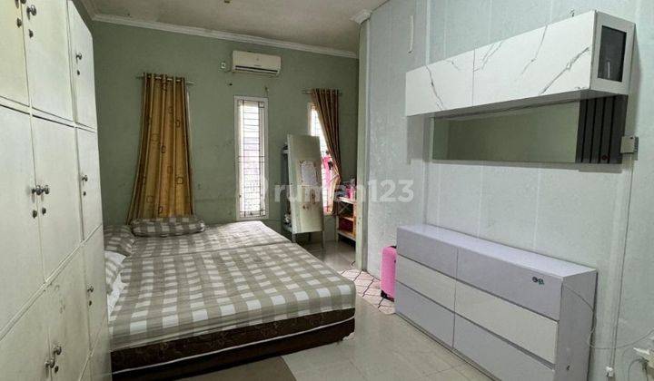 Rumah Kos Muslimah Aktif Full Penghuni Full Furnish Di Malang 2