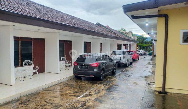 Hotel Nyaman Luas View Pegunungan Lokasi di Kota Batu 2