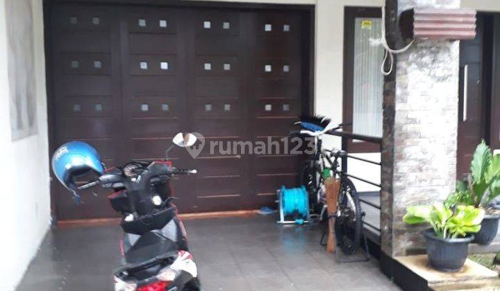 Rumah Mewah Dekat Kampus Ub Di Permata Jingga Malang. 2