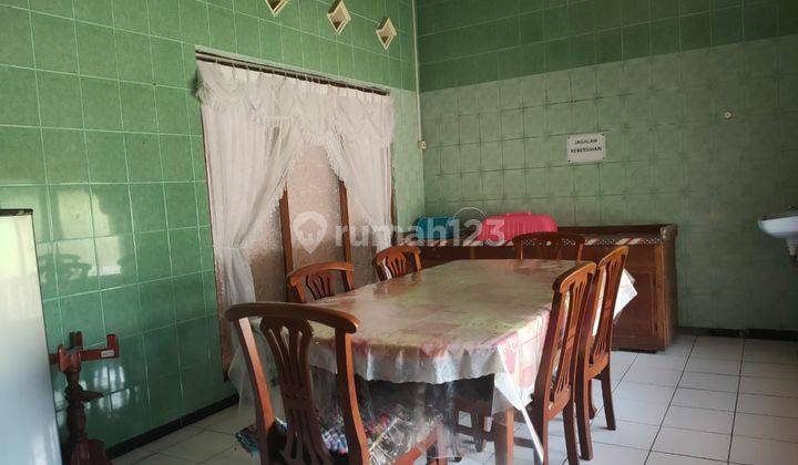 Villa dengan tanah luas bisa dibangun kamar lagi di Sidomulyo Batu 1