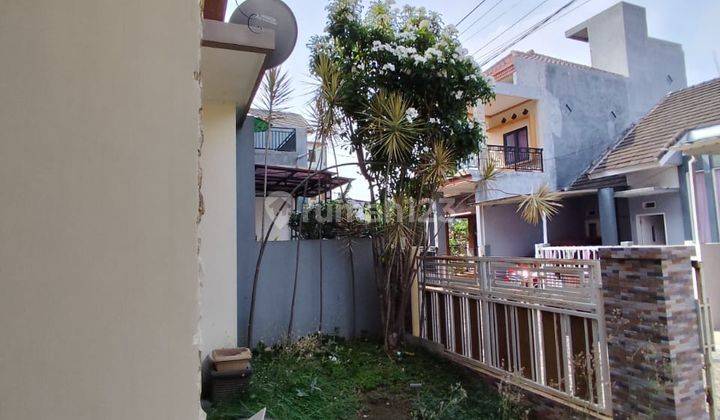 Rumah 2 Lantai Siap Huni View Kota Batu 2