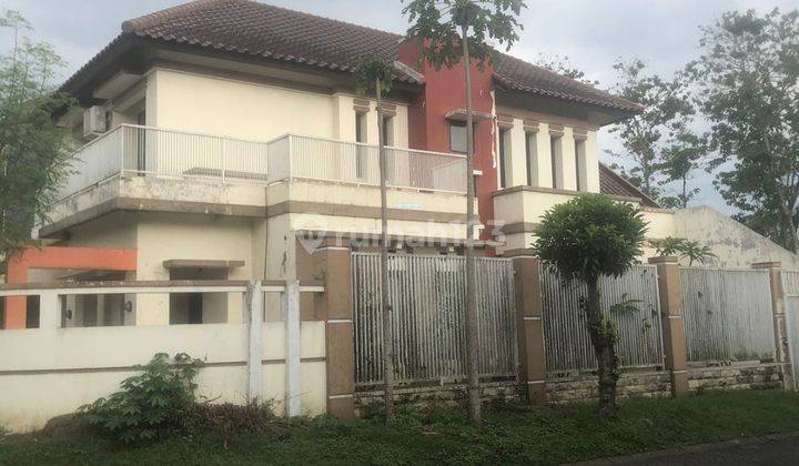 Rumah Mewah Nego Posisi Hook Kawasan Elit Di Araya Malang Kota 1