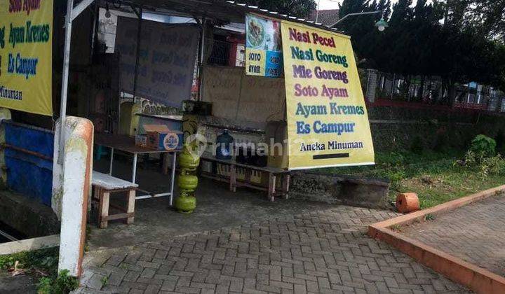 Rumah Besar Luas Garasi 4 Mobil Akses Jalan Paving Di Lawang Malang 1