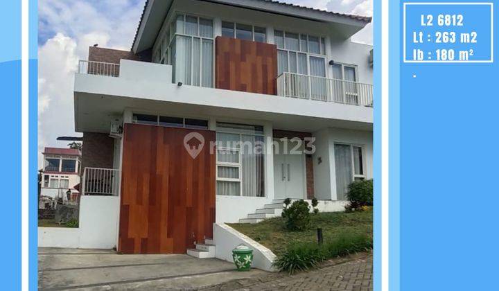 Rumah Luas Strategis 2 Lantai Furnish Di Area Hotel Amartahil Batu 1