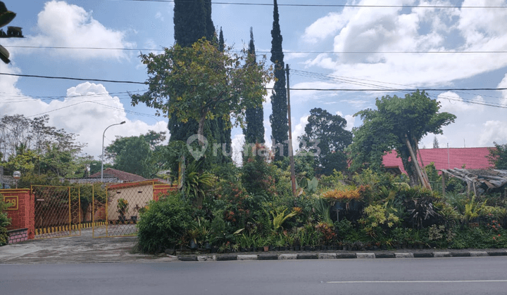 Villa Asri Luas Pemandangan Sempurna Area Wisata Di Kota Batu 1