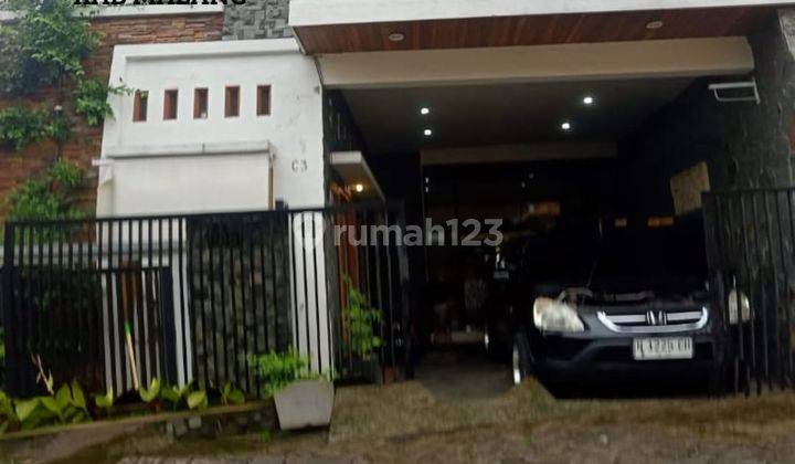 Rumah Cantik Mewah Besar Lingkungan Aman Di Kebonagung Malang 1