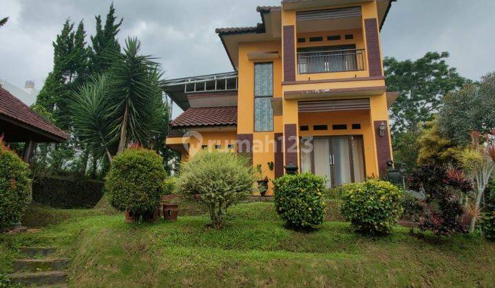 Villa Nyaman Besar Mewah View Keren Harga Termurah Di Kota Batu 1