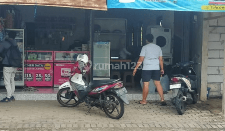 Ruko Poros Jalan Utama Potensial Untuk Bisnis Di Singosari Malang 1