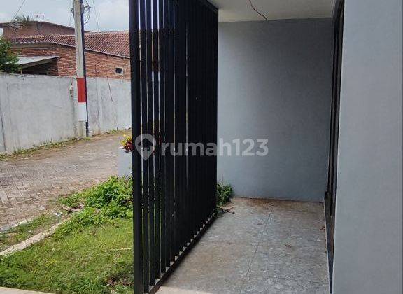 Dijual Rumah Baru Lokasi Perum Bsa Bumiayu Malang 2