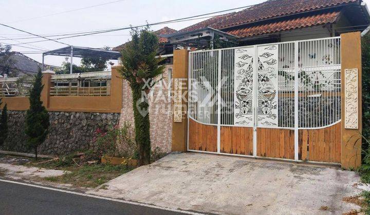 Disewakan Rumah Strategis Full Furnished Hook di Cemorokandang Malang  1