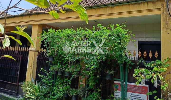 Dijual Rumah Terawat Siap Huni di Jln A Yani Malang 1
