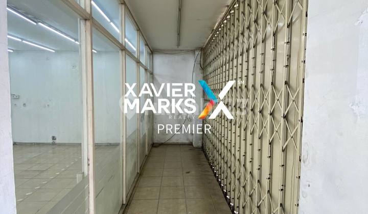 For Rent: Commercial Space on Raya Singosari Malang, Ideal for Business