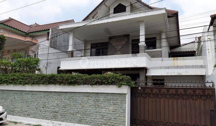 Disewakan Rumah Mewah Dan Terawat Di Jln Bandahara Malang Dekat Univ Merdeka Mcp 2