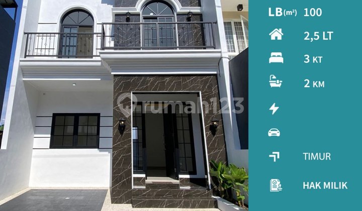 For Sale New American Classic Type House in Ikan-Ikan Blimbing, Malang