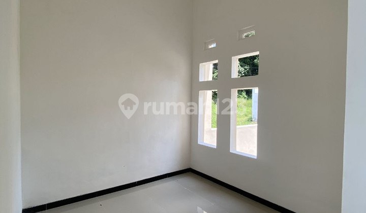 Super Murah Dijual Rumah Baru Minimalis di De Layla Malang  