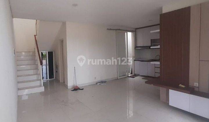 Rumah Di Grand Pakuwon 
cluster Adelaide 2 Lantai Dekat Margomulyo Murah Non Lelang 2