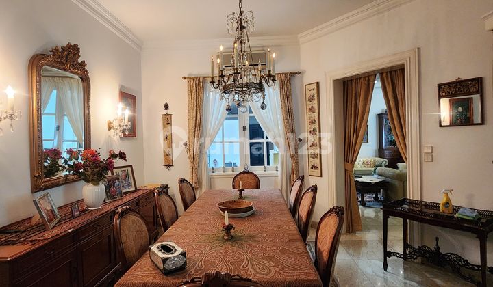 Rumah Mewah Di Simprug Golf Jakarta Selatan Rumah Butuh Minim Renovasi SHM di Simprug Rumah Mewah Di Simprug Golf Jakarta Selatan Rumah Butuh Minim Renovasi SHM di Simprug