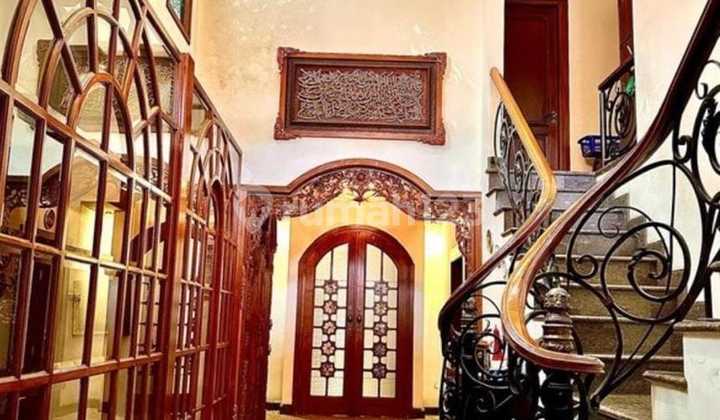Rumah Sultan Harga Merakyat di Bangka Kemang Jaksel