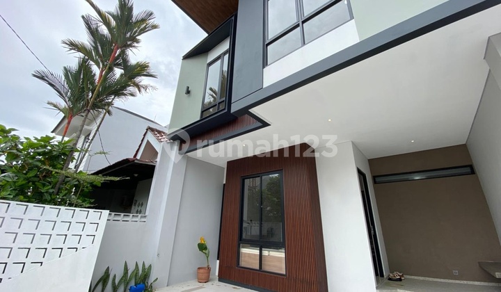 Rumah, 2 Lantai, SHM, Dekat Taman Kota, bisa Kpr,Termurah