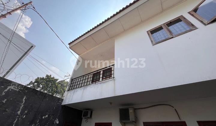 Rumah Di Lebak Bulus Ii Dekat Mrt Di Fatmawati Rumah Butuh Minim Renovasi SHM di Fatmawati Rumah Di Lebak Bulus Ii Dekat Mrt Di Fatmawati Rumah Butuh Minim Renovasi SHM di Fatmawati